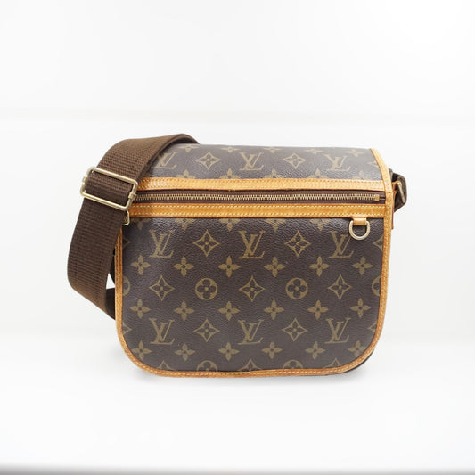 Louis Vuitton Crossbody – Pre-owned Perfection