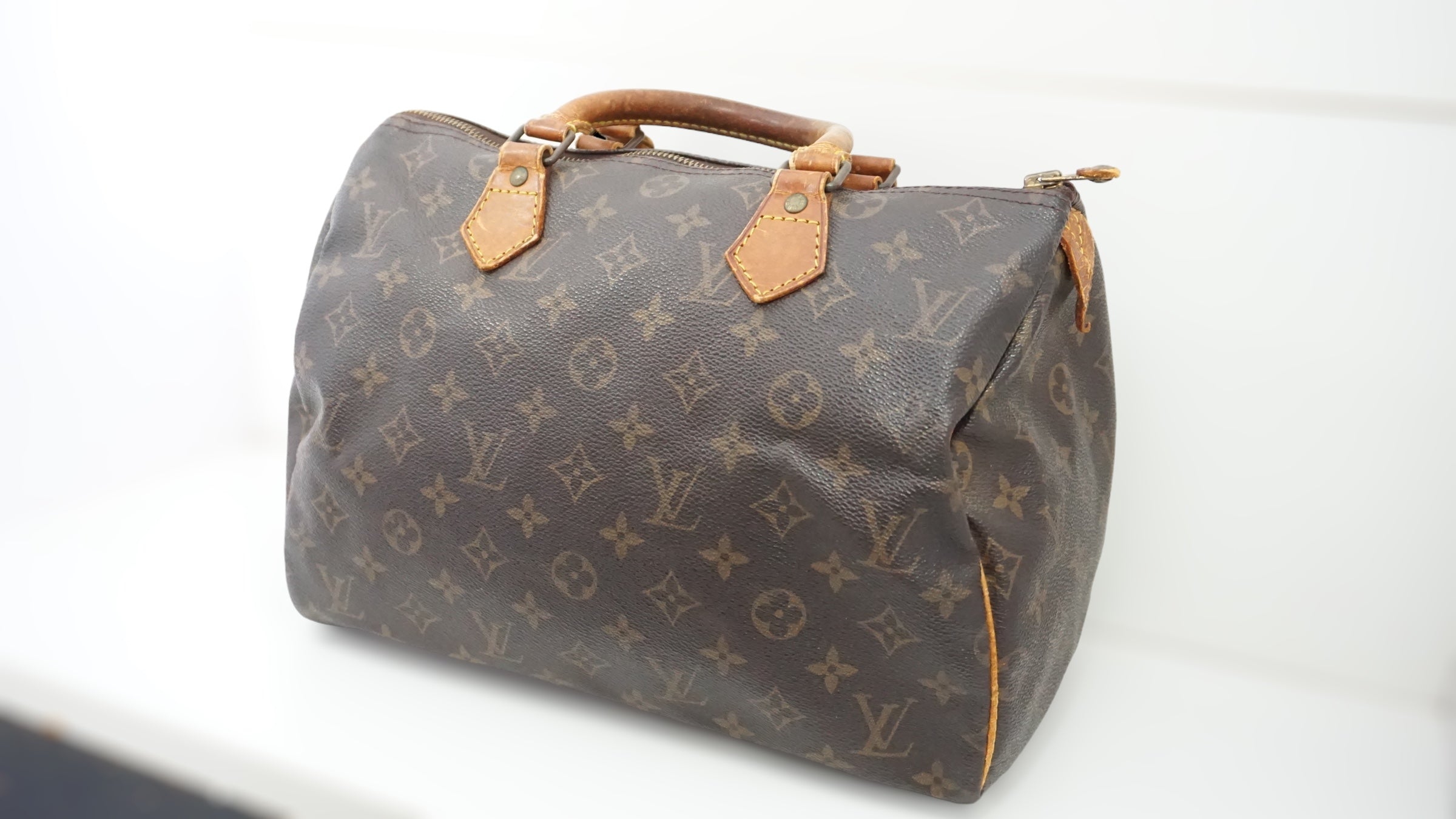 Louis Vuitton Speedy 30