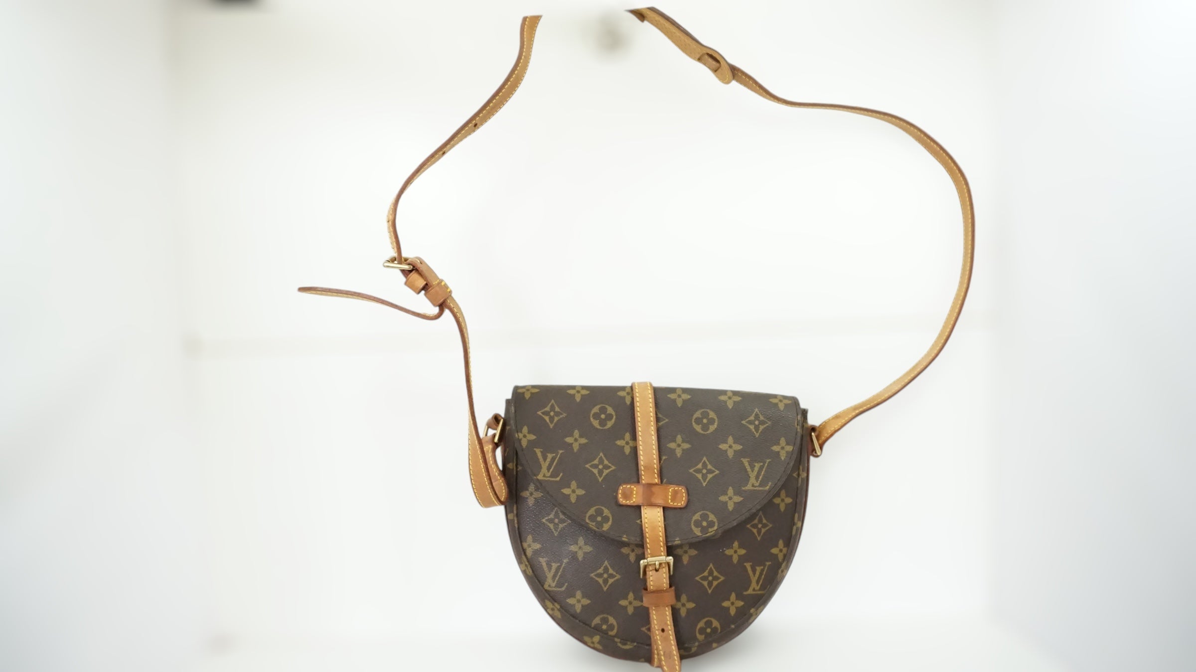 Louis Vuitton Chantilly