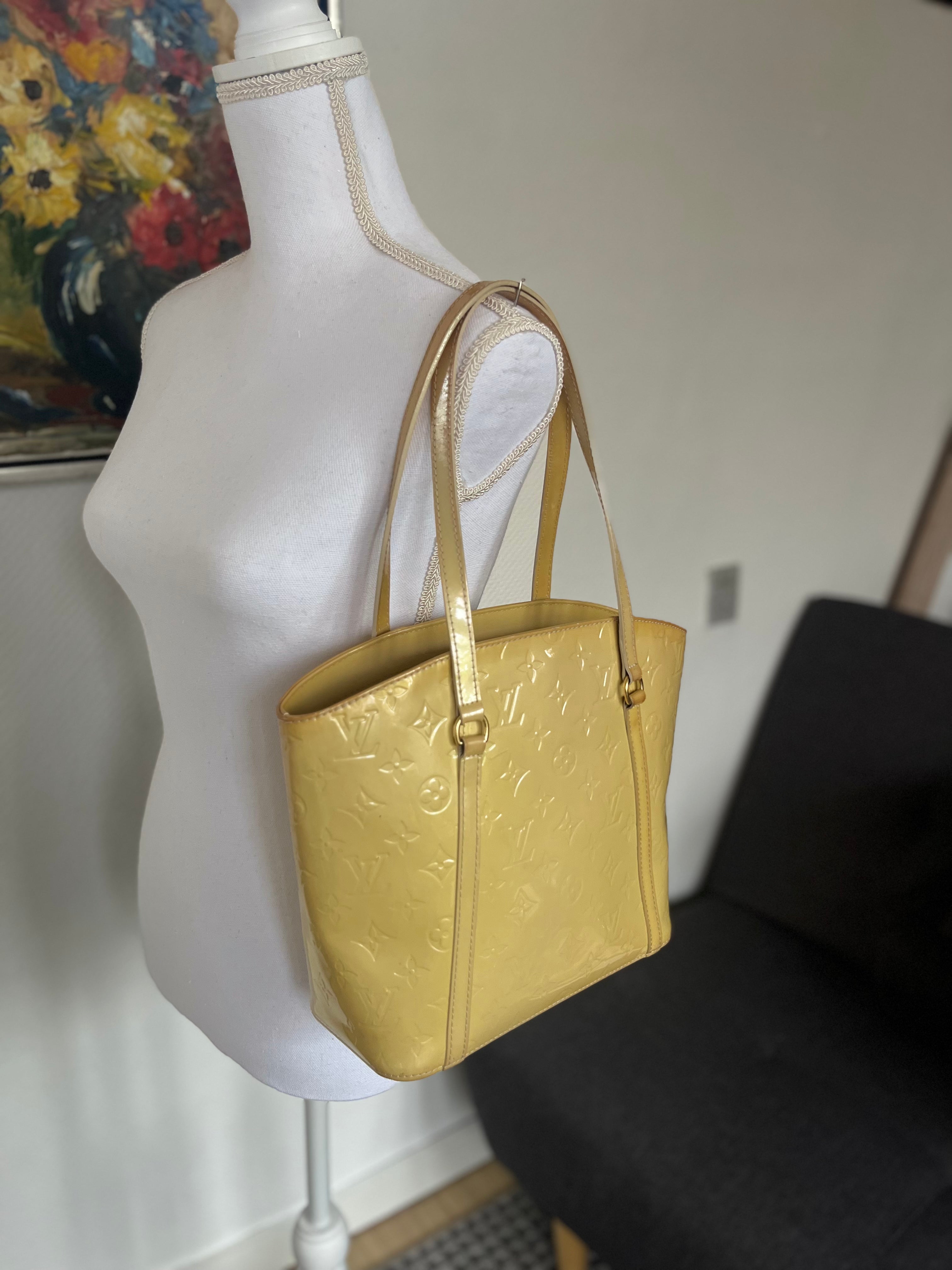 Louis Vuitton Vernis Bag