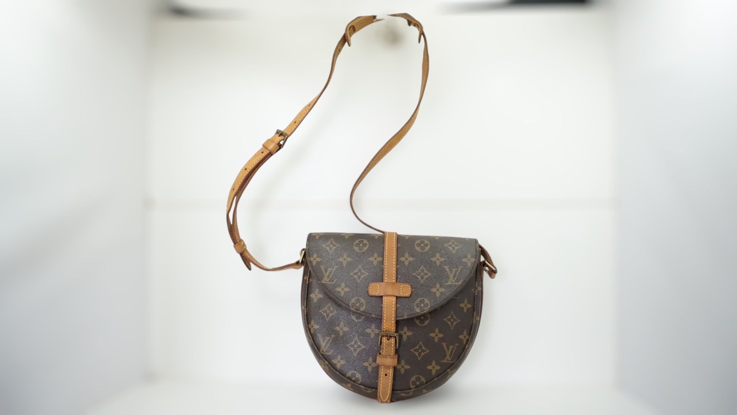 Louis Vuitton Chantilly