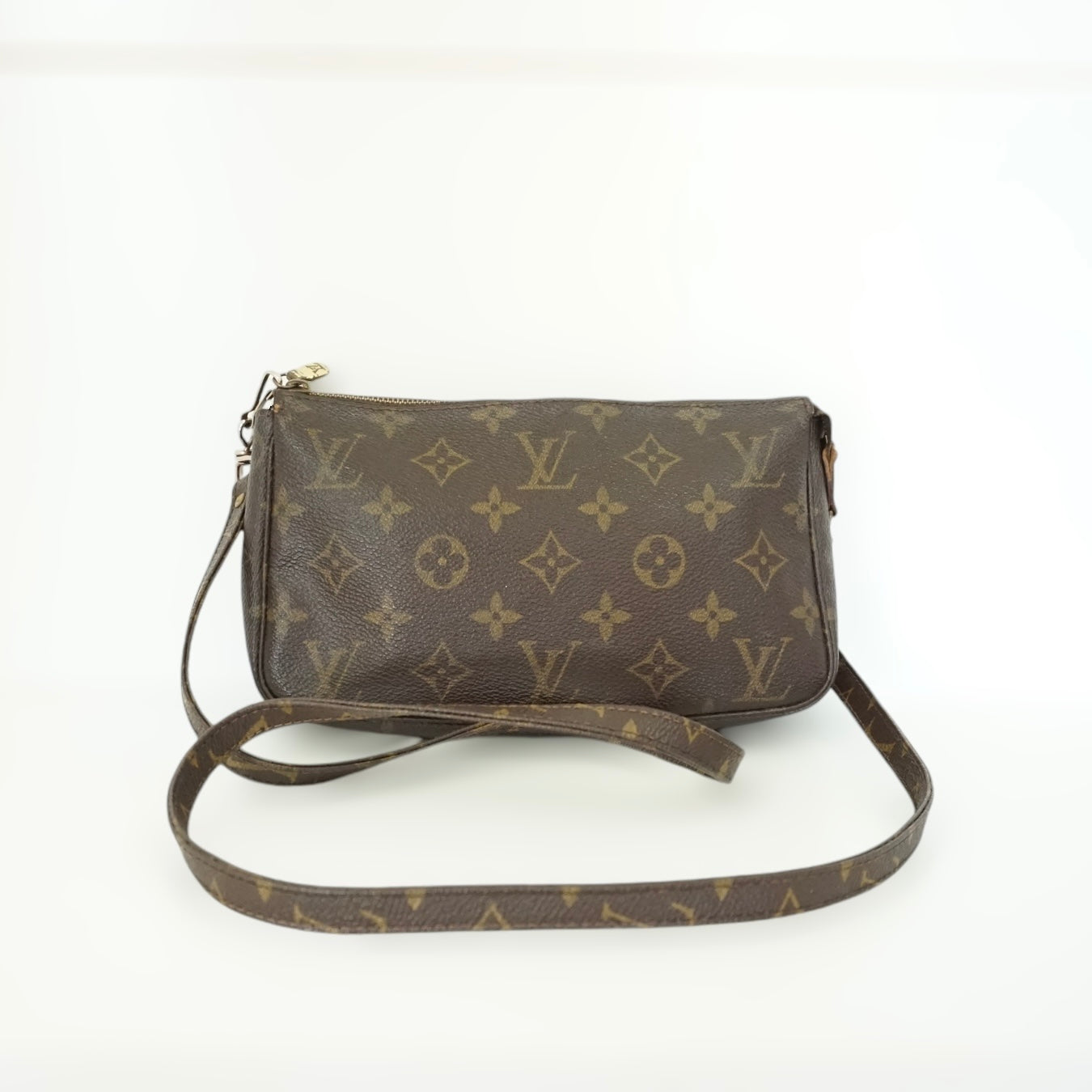 Louis Vuitton Pochette