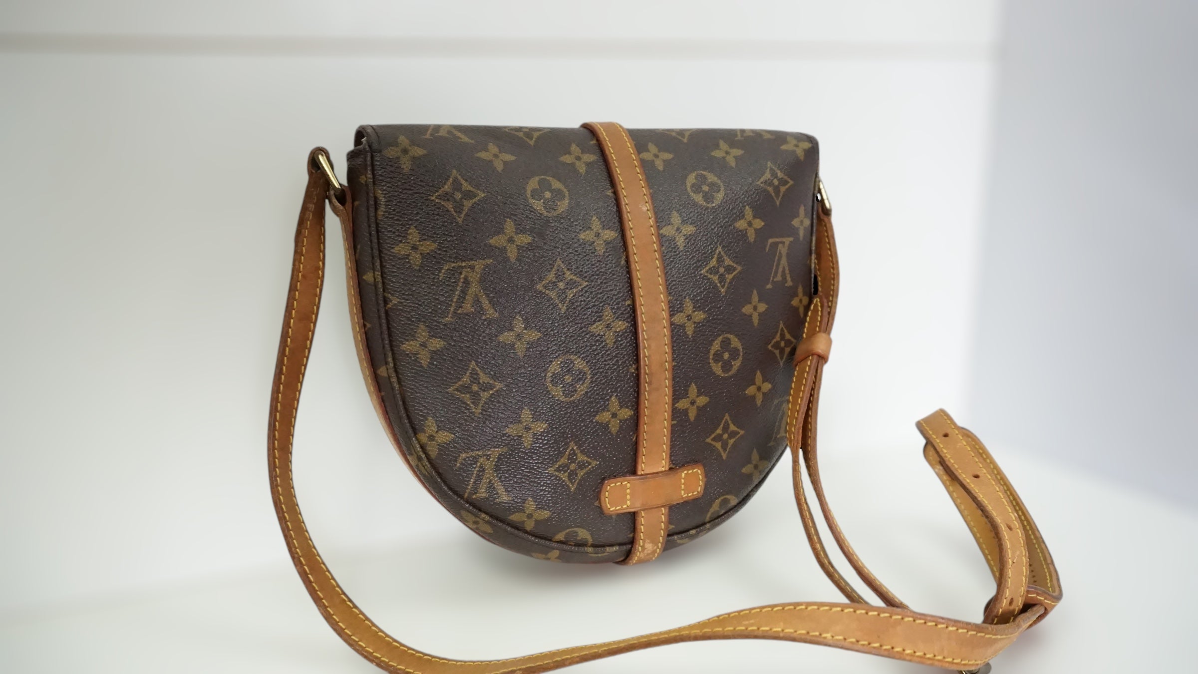 Louis Vuitton Chantilly