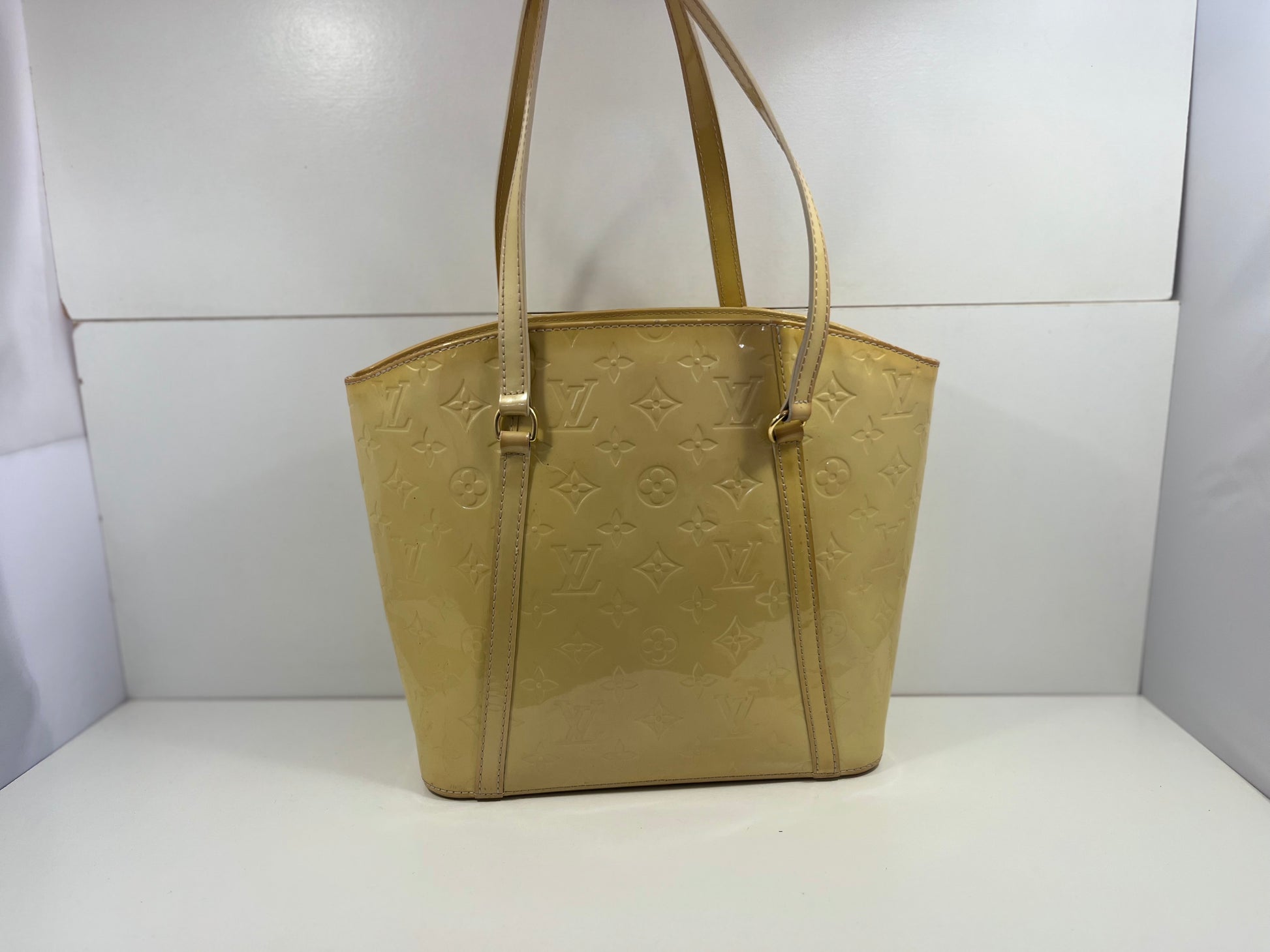 Buy Free Shipping Authentic Pre-owned Louis Vuitton LV Vernis