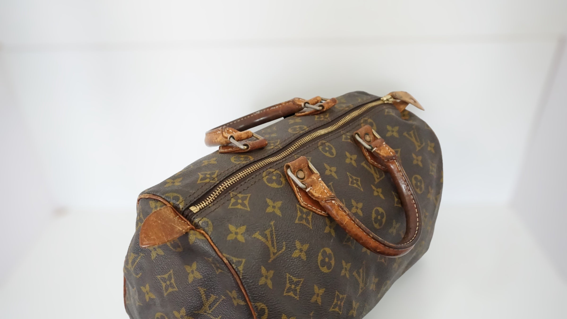 Louis Vuitton Speedy