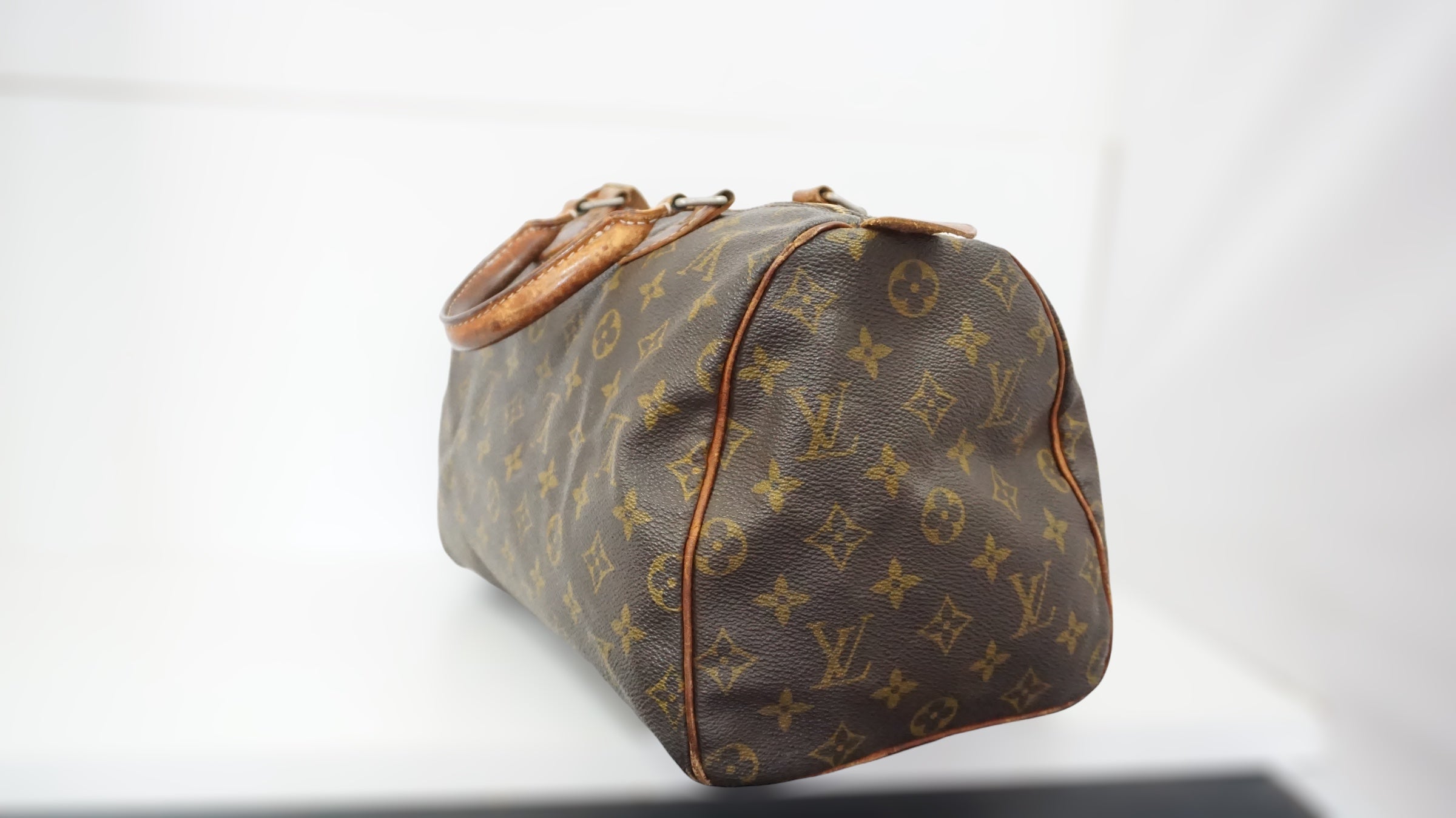 Louis Vuitton Speedy