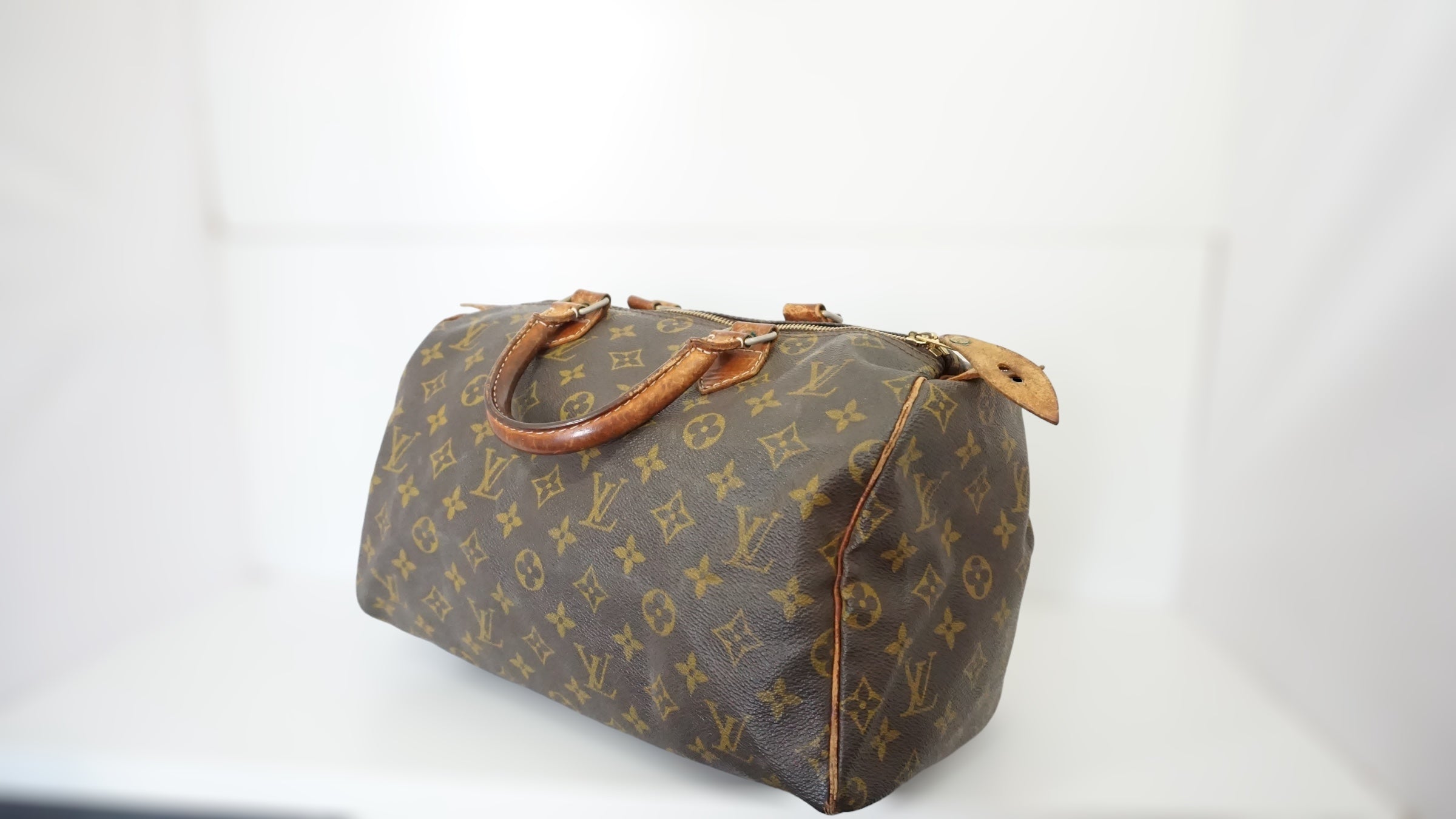 Louis Vuitton Speedy